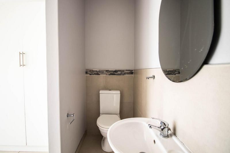 4 Bedroom Property for Sale in Country Club Western Cape